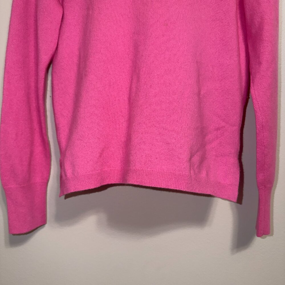 J.Crew Pink Crew Neck Cashmere Sweater Size M Classic Knit Pullover - Picture 4 of 7